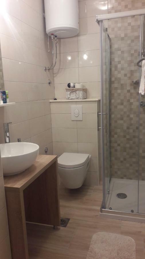 Apartment Tea Primošten Екстериор снимка
